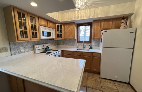 Bushkill House | 4 Season Fun Filled Mountain Retreat in Saw Creek Estates with Tons of Amenities