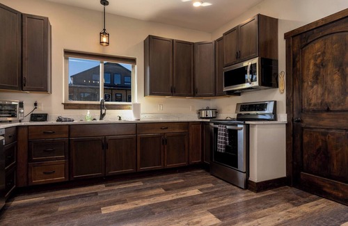 Georgetown Ski Chalet | 4 Season Recreational Retreat!