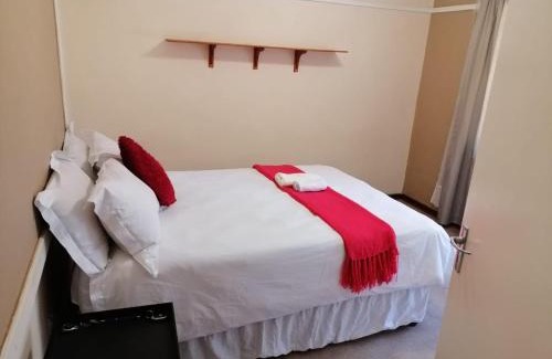Emalahleni House | 4 Seasons Country Club