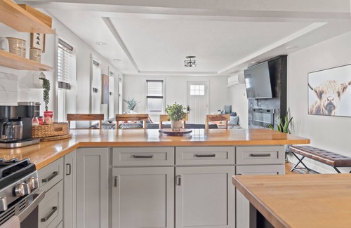 Great Valley House | 4 Seasons of Fun, Ellicottville house that sleeps 16!