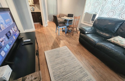 Del Mar Apartment | #4 *Simple Stay* Downtown Bayfront McGee Beach Sphon Shoreline HOSP