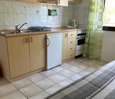 Gradac Apartment | 4 Sisters Apartments