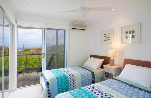 Sunrise Beach Villa | 4 Sonte, 8 Corsair - Ocean View Townhouse