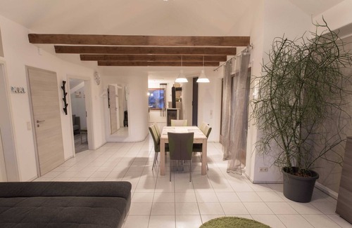 Hallerndorf Apartment | 4-star apartment / air conditioning with five beds in the center of Franconia