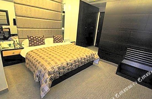 Raouche Hotel | 4-Star Hotel ∙ Elite Hotel & Spa