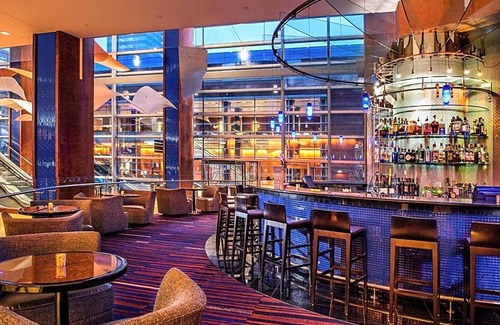 Downtown West Hotel | 4-Star Hotel ∙ Hilton Baltimore Inner Harbor