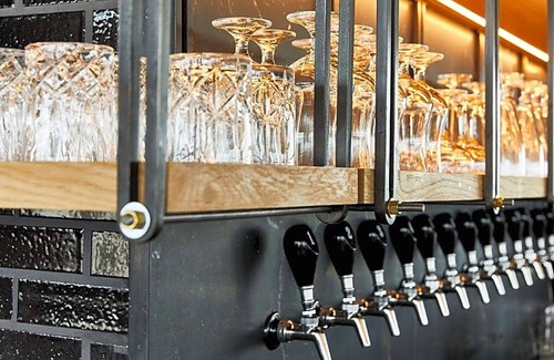 Mount Vernon Hotel | 4-Star Hotel ∙ Hotel Revival Baltimore, part of JdV by Hyatt