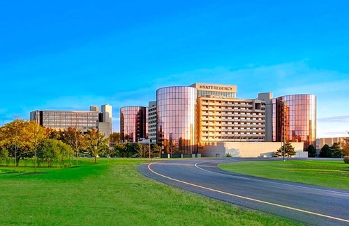 Rosemont Hotel | 4-Star Hotel ∙ Hyatt Regency O'Hare Chicago