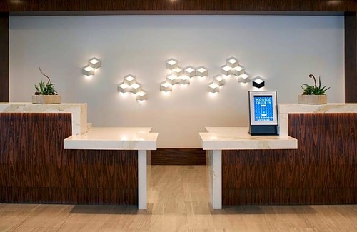 Grand River Hotel | 4-Star Hotel ∙ Marriott East Lansing at University Place