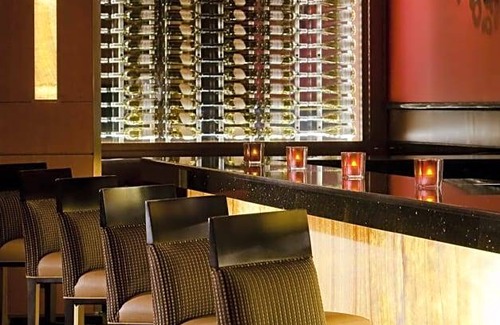 Teaneck Hotel | 4-Star Hotel ∙ Teaneck Marriott at Glenpointe
