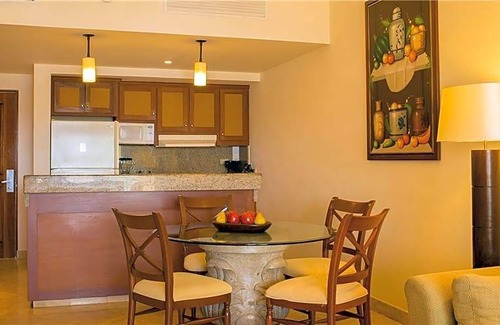 Marina Hotel | 4-Star Hotel ∙ The Ridge At Playa Grande Luxury Villas