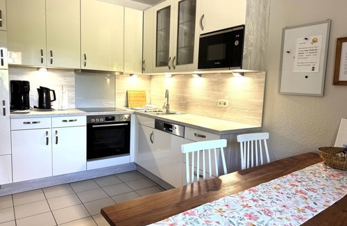 Kabelhorst Apartment | 4-star vacation apartment Sonnenblume with covered balcony