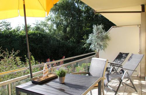 Redewisch Apartment | 4-Sterne Ferienwohnung in Strandnähe mit Sonnenbalkon