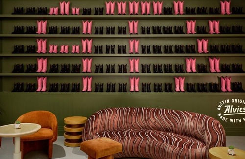 Red River Cultural District House | 4 Stylish Rooms Just Few Miles to Moody Center - Enjoy Bold Decor and Comfort