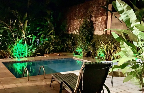 Sao Sebastiao House | 4 suites, air conditioning and swimming pool, lots of charm and comfort