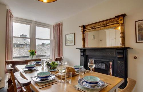 Ambleside House | 4 Swiss Villas
