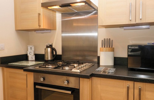 Tewitfield Cottage | 4 Teal House