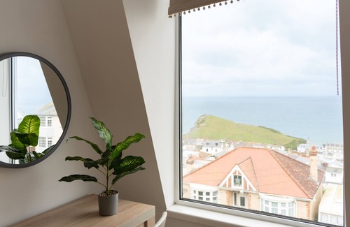 Hele House | 4 The Terrace
