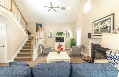 Lackey Resort | 4 Tranquil 1BR Stay w/Elegant Interior + Access to Colonial Williamsburg