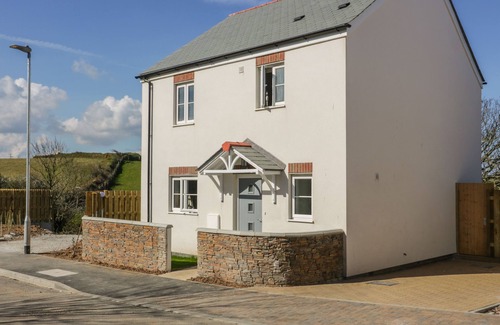 Tintagel Cottage | 4 Trerammet Crescent