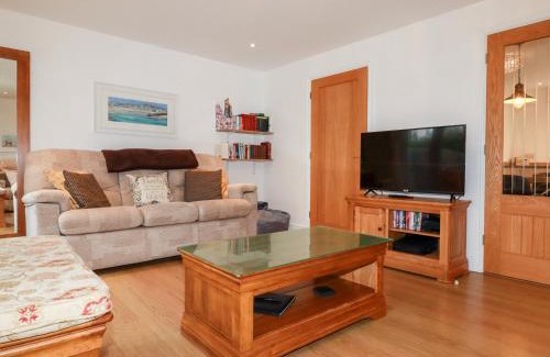 Newquay House | 4 Trevanson Mews
