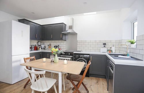 Bethesda Cottage | 4 Ty Person