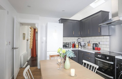Bethesda Cottage | 4 Ty Person