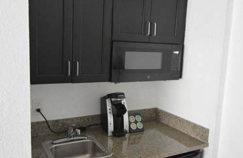 Capitol Hill Hotel | 4 Upscale Family Retreat Near DC's Best Museums & Attractions - Pet Friendly