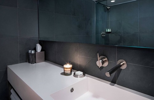 Lower East Side Hotel | 4 x Deluxe Room w/2 DBL Beds at Hotel on Rivington