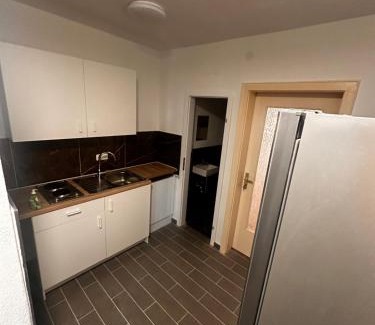 Links der Wertach-Sud Apartment | 4-Zimmer Wohnung mit 7 Betten Ideal für Familien oder Gruppen