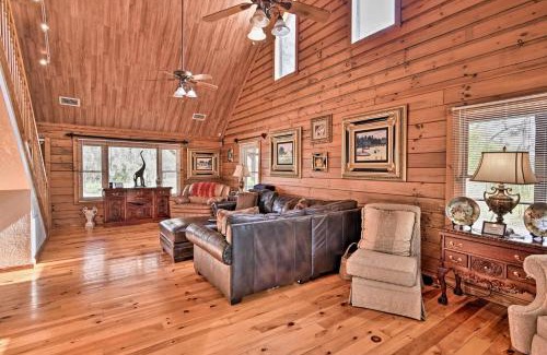 Sebring House | 40-Acre Farm with Animals and Fishing in Sebring!
