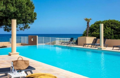 Santa-Lucia-di-Moriani Apartment | 40 m² Apartment ∙ 2 bedrooms ∙ 6 guests