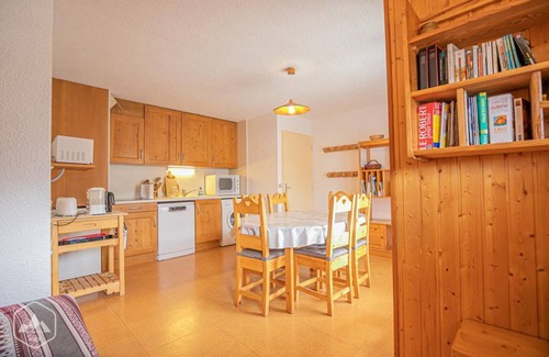 Aussois Apartment | 40 m² Apartment ∙ 1 bedroom ∙ 6 guests