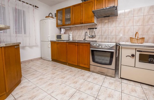 Razanj Apartment | 40 m² Apartment ∙ 1 bedroom ∙ 4 guests
