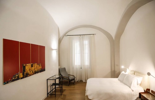 Naples City Centre Apartment | 40 m² Apartment ∙ 1 bedroom ∙ 5 guests