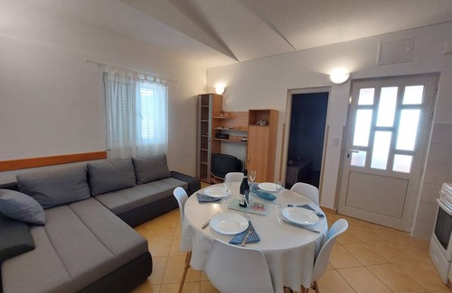 Dvornica Apartment | 40 m² Apartment ∙ 2 bedrooms ∙ 4 guests