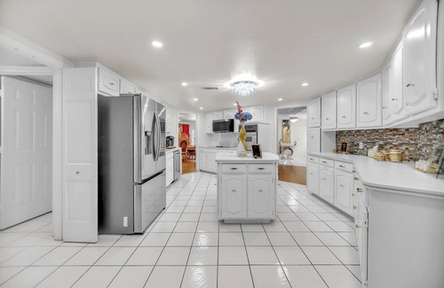 Ederville House | 400 a night minimum 30 nights! 9 mn away from AT&T stadium, 8 mn from the zoo
