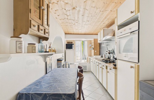 Saint-Clement-des-Baleines Ski Chalet | 400 m from the beach, garden, house for 8