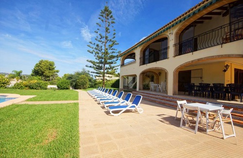Javea Resort | 400 m² Resort ∙ 5 bedrooms ∙ 10 guests
