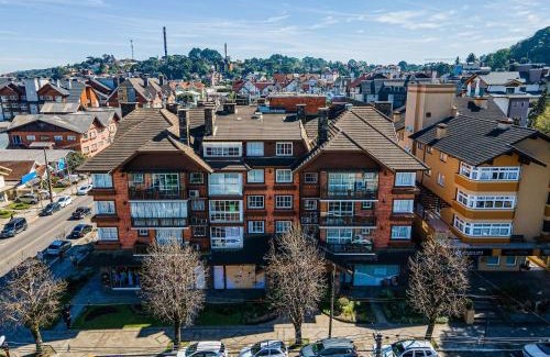 Gramado City Centre Apartment | 400 metros, Rua Coberta Centro - Villa Di Pietro 305