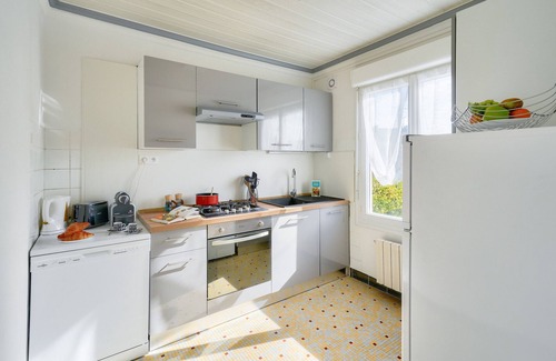 Guilvinec Ski Chalet | 400m from the beach - house for 6 persons