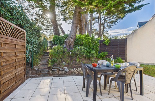 Le Pouliguen Ski Chalet | 400m from the beach, garden, house for 5
