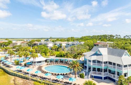 Saint Helena Island House | 401 Captain John Fripp Villa