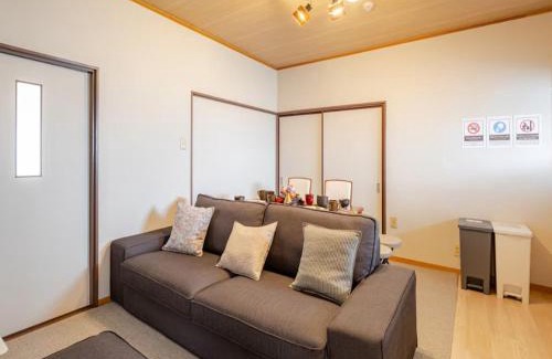 Konohana Apartment | 401 Newly opened Hotel Baika Family friendly Free parking 10 minutes to USJ