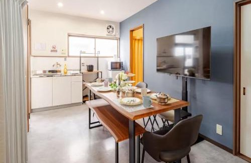 Konohana Apartment | 402 Newly opened Hotel Baika Family friendly Free parking 10 minutes to USJ