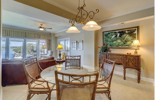 Shelter Cove House | 403 Main Sail
