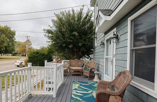 Admiral Estates House | 405 Pittsburgh Ave Sleeps 12