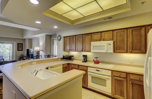 Shelter Cove House | 407 Main Sail