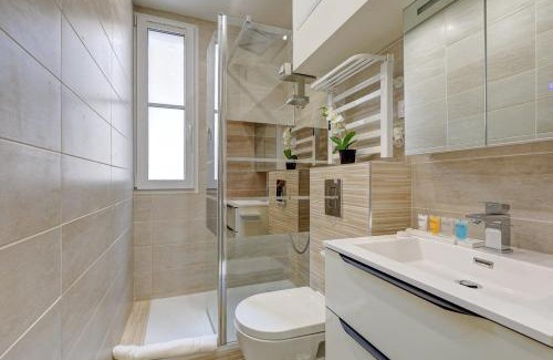 Quartier du Mail Apartment | 408 Suite Montorgueil - Superbe Studio à Paris