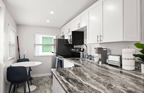 Dunedin Cottage | 409 1 Bedroom in Downtown Dunedin